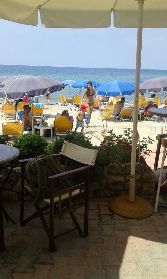Vila Theasea Agia Paraskevi  Exteriér fotografie
